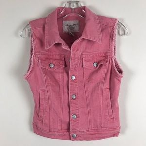 American Rag Button Down Vest.